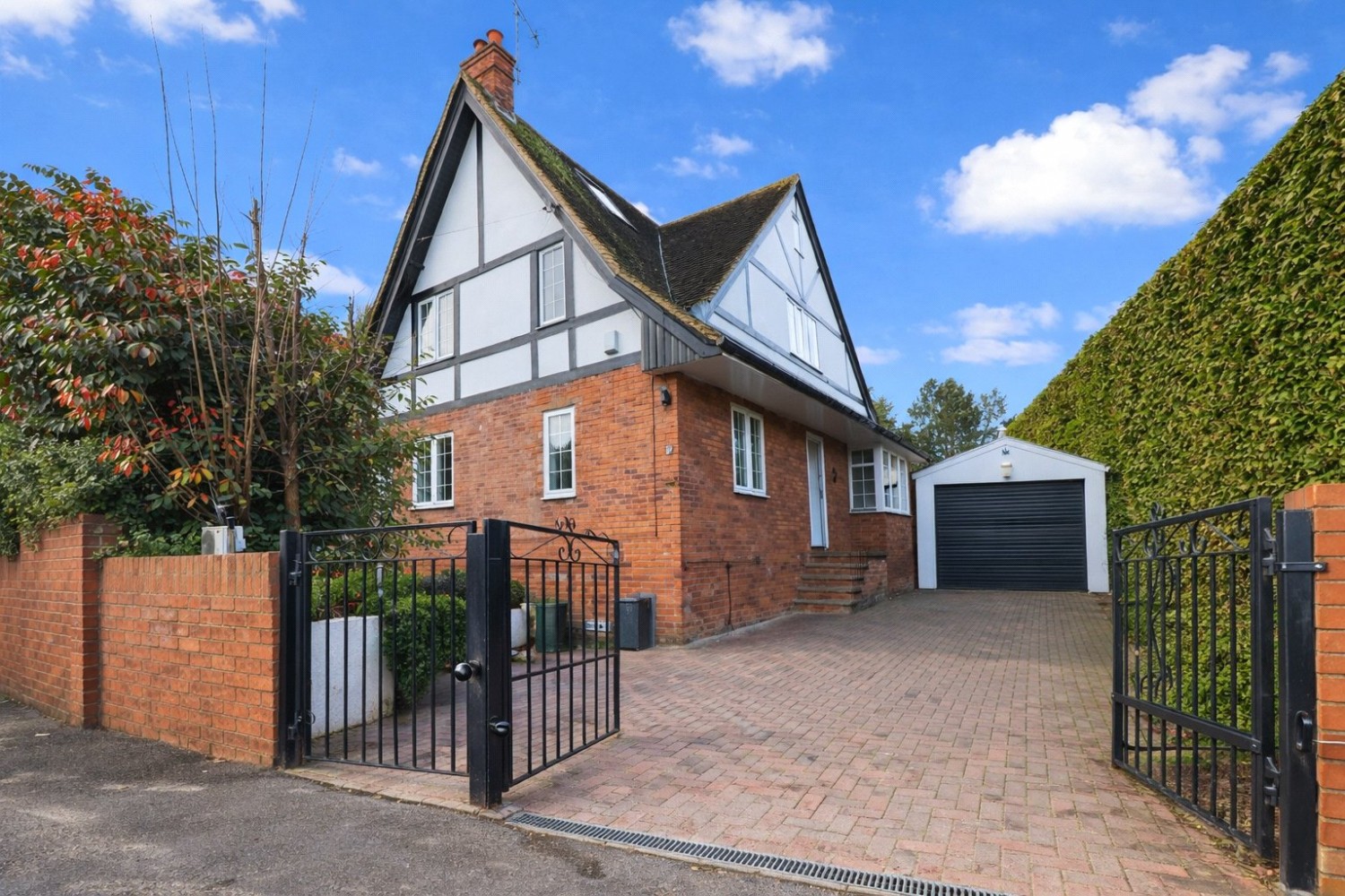 Tilehurst, Reading, Berkshire