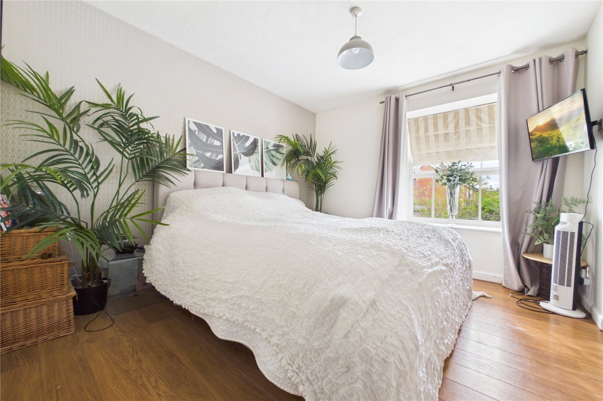 Purley on Thames, Reading, Berkshire