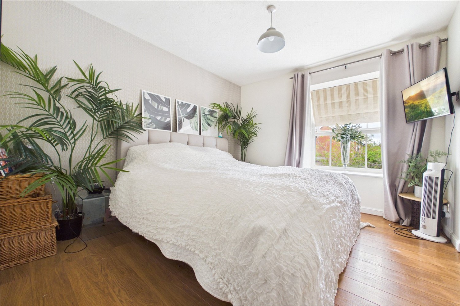 Purley on Thames, Reading, Berkshire