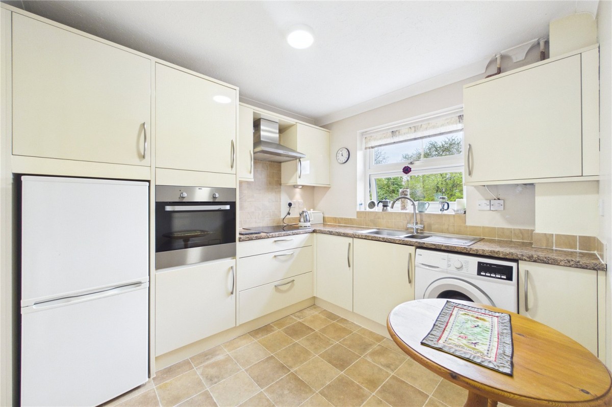 Bowling Green Lane, Purley on Thames, Reading