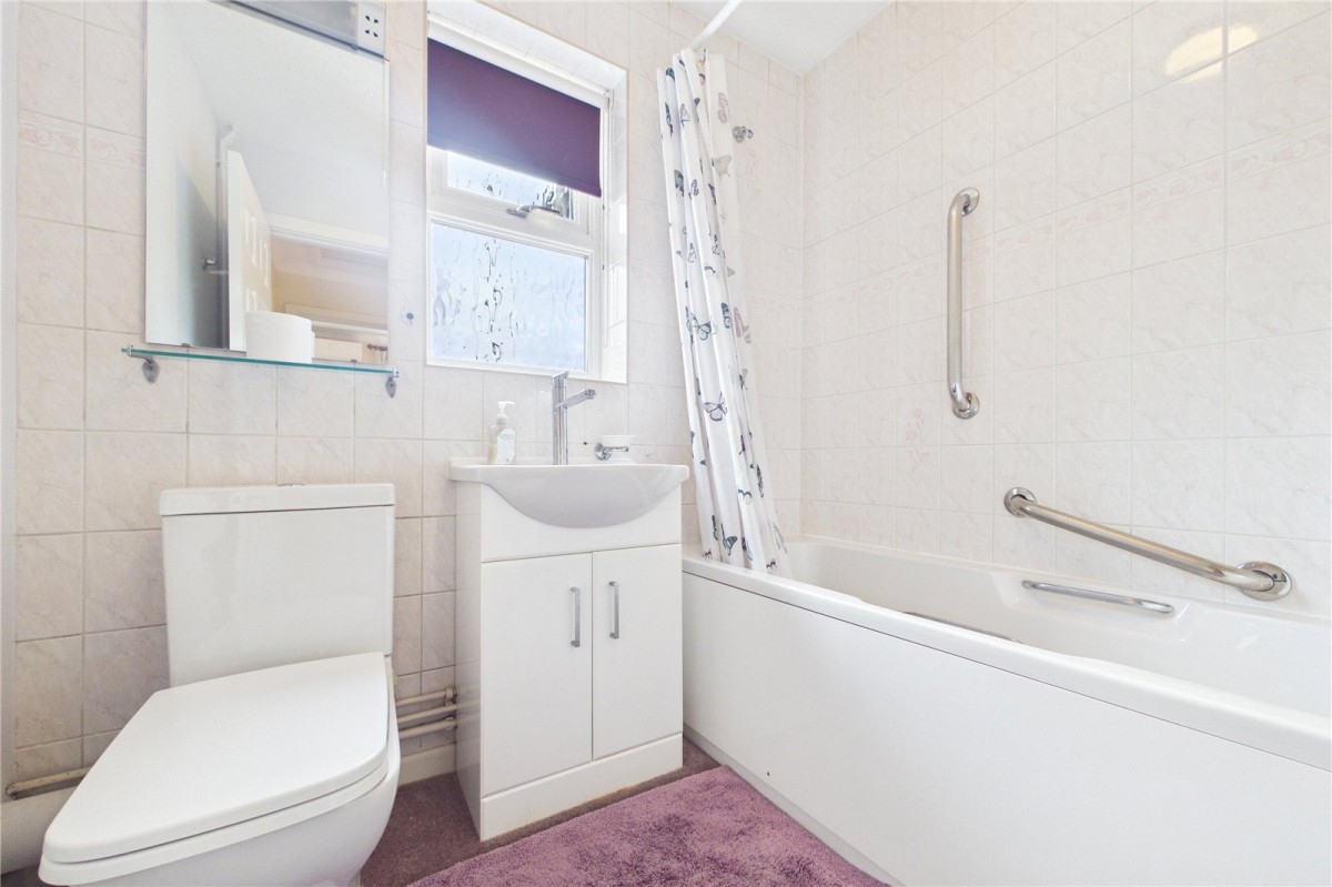 Bowling Green Lane, Purley on Thames, Reading