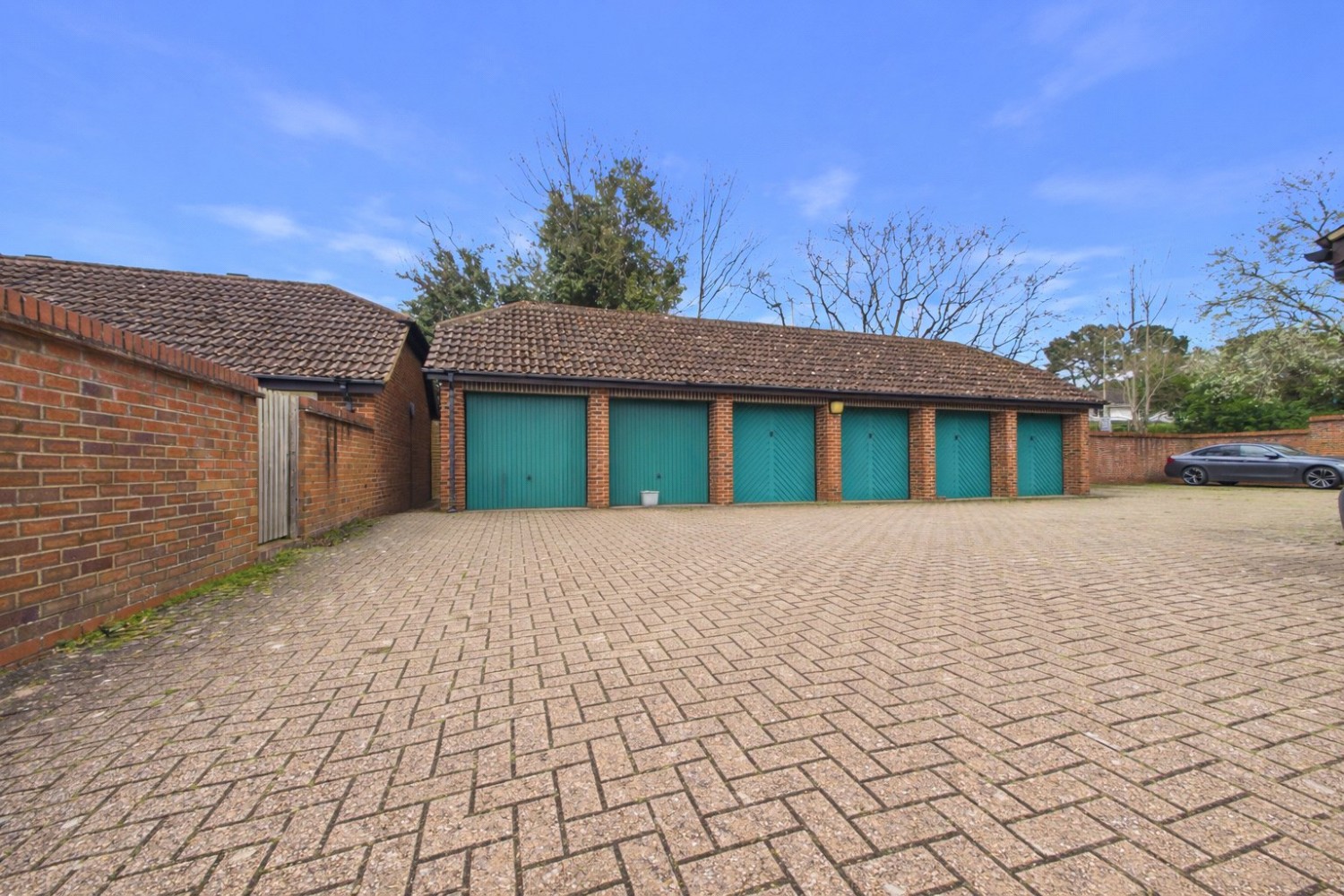 Bowling Green Lane, Purley on Thames, Reading