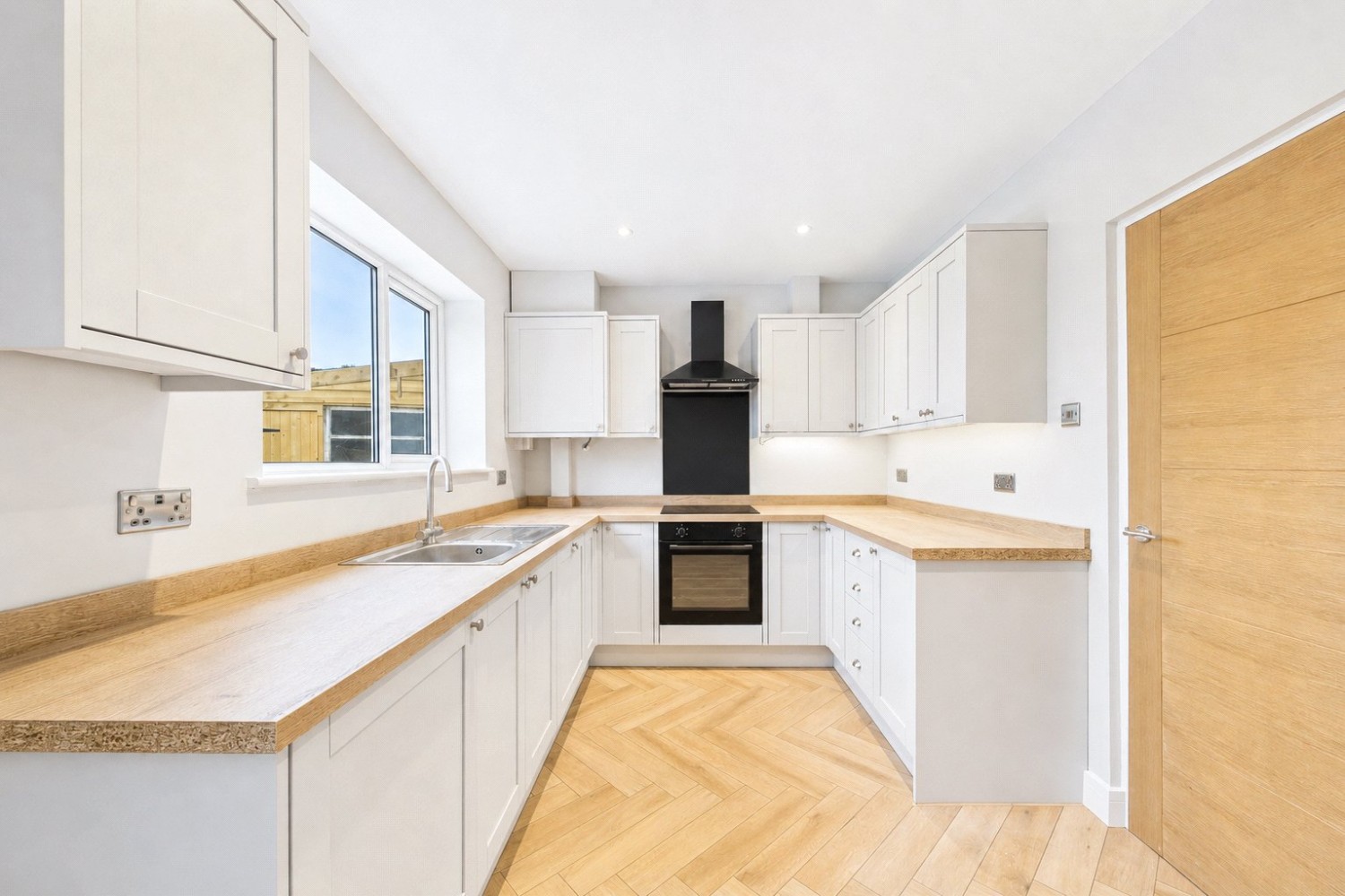 Tilehurst, Reading, Berkshire