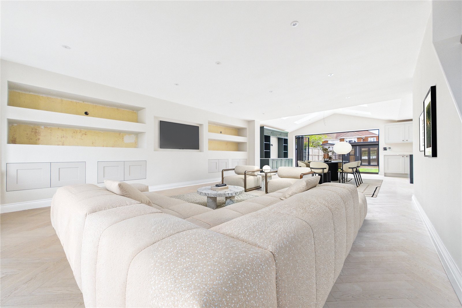 4 bedroom House for sale in Tilehurst, Reading, Berkshire