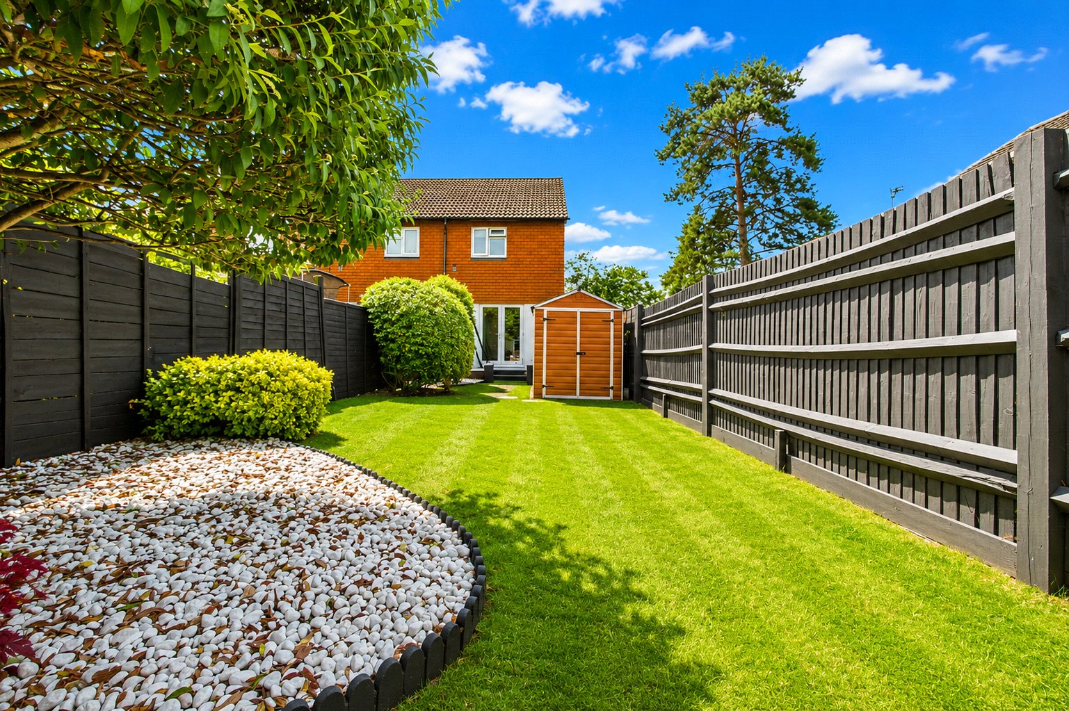 2 bedroom House for sale in Calcot, Reading, Berkshire
