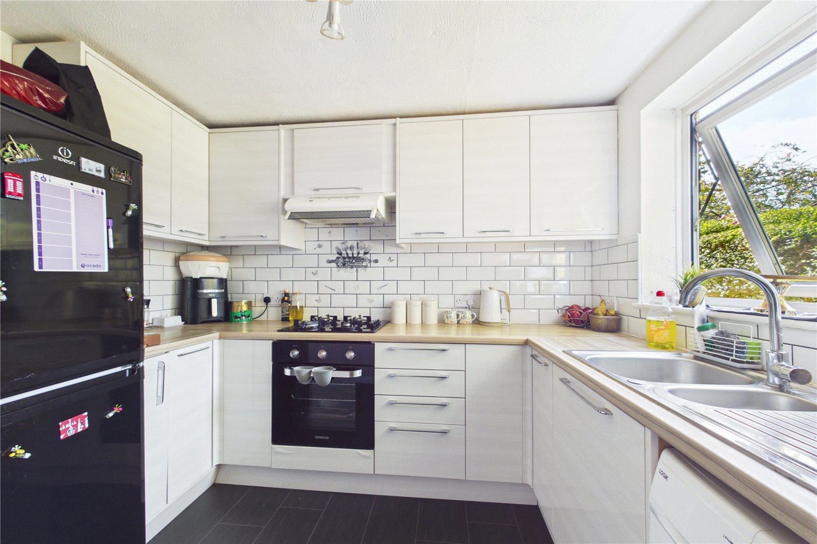 2 bedroom Flat for sale in Reading, Berkshire