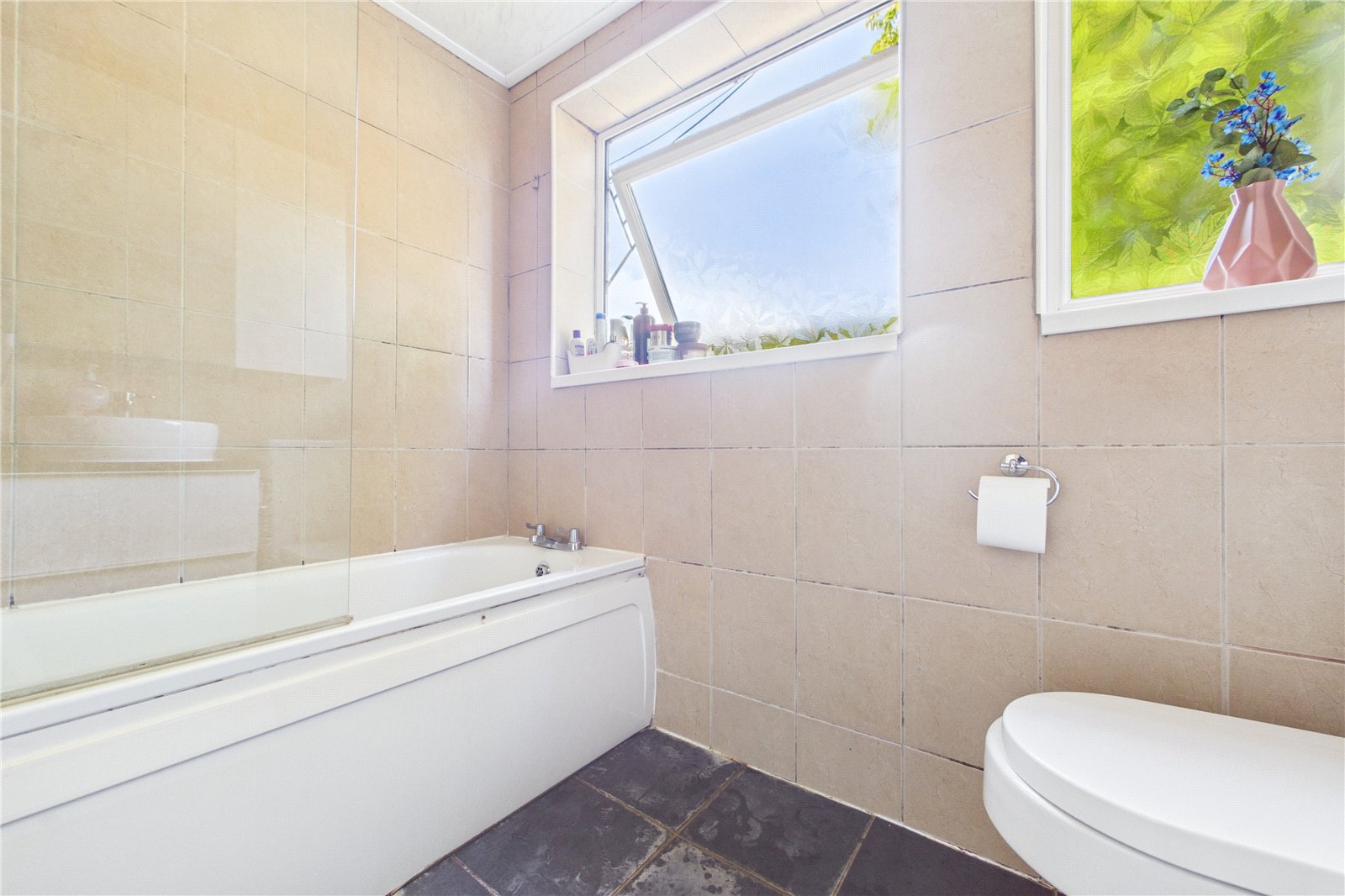 2 bedroom Flat for sale in Reading, Berkshire