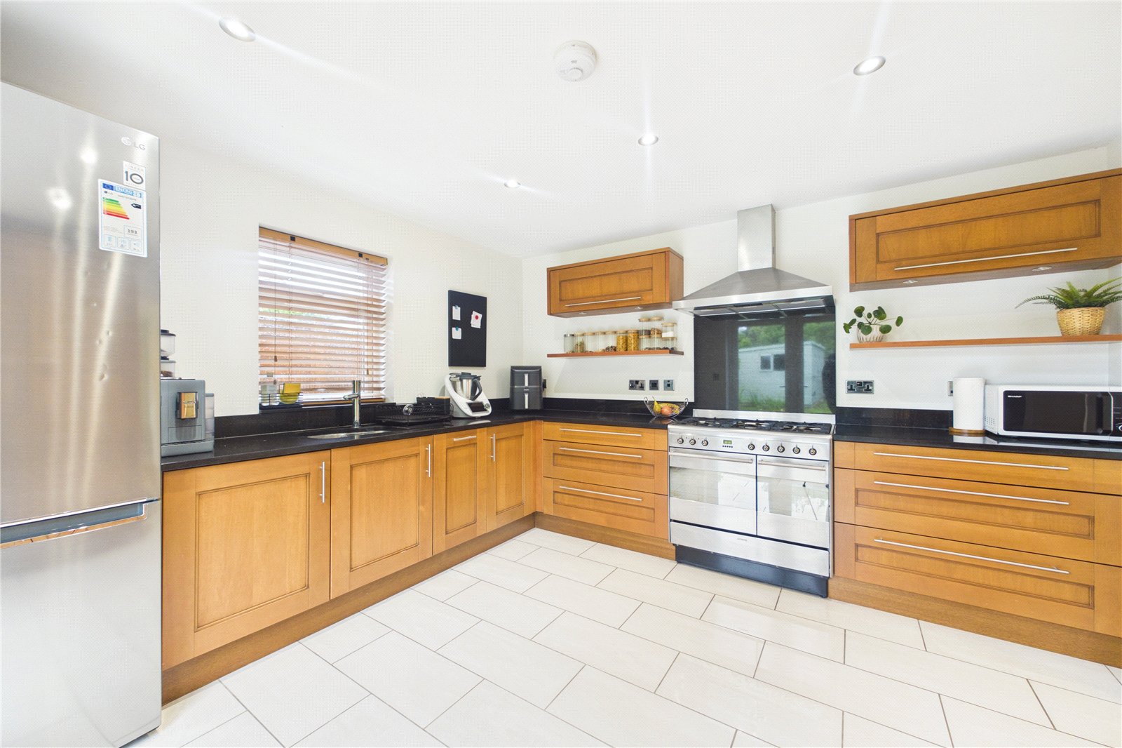 5 bedroom House for sale in Tilehurst, Reading, Berkshire