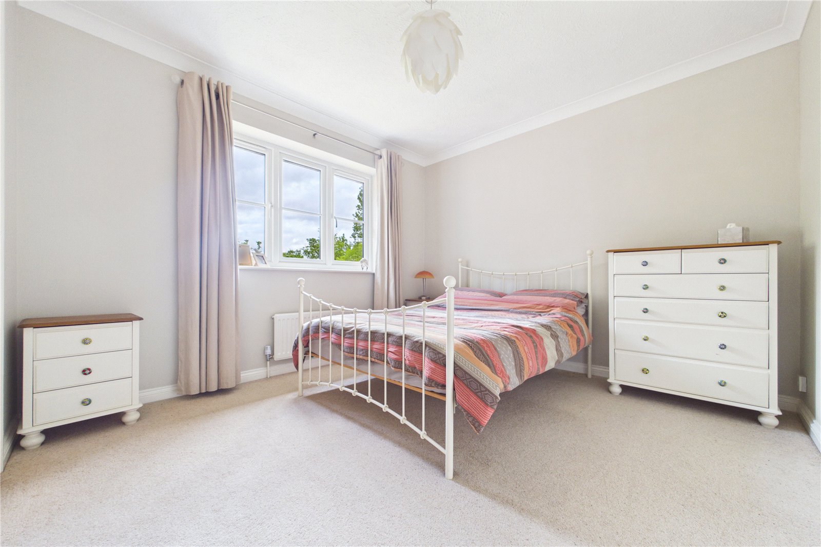 4 bedroom House for sale in Tilehurst, Reading, Berkshire
