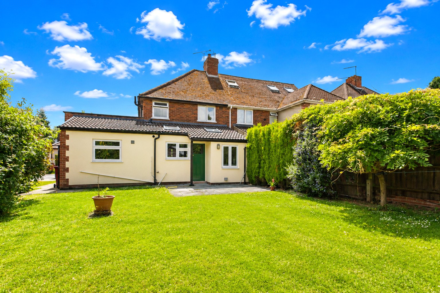 3 bedroom House for sale in Tilehurst, Reading, Berkshire