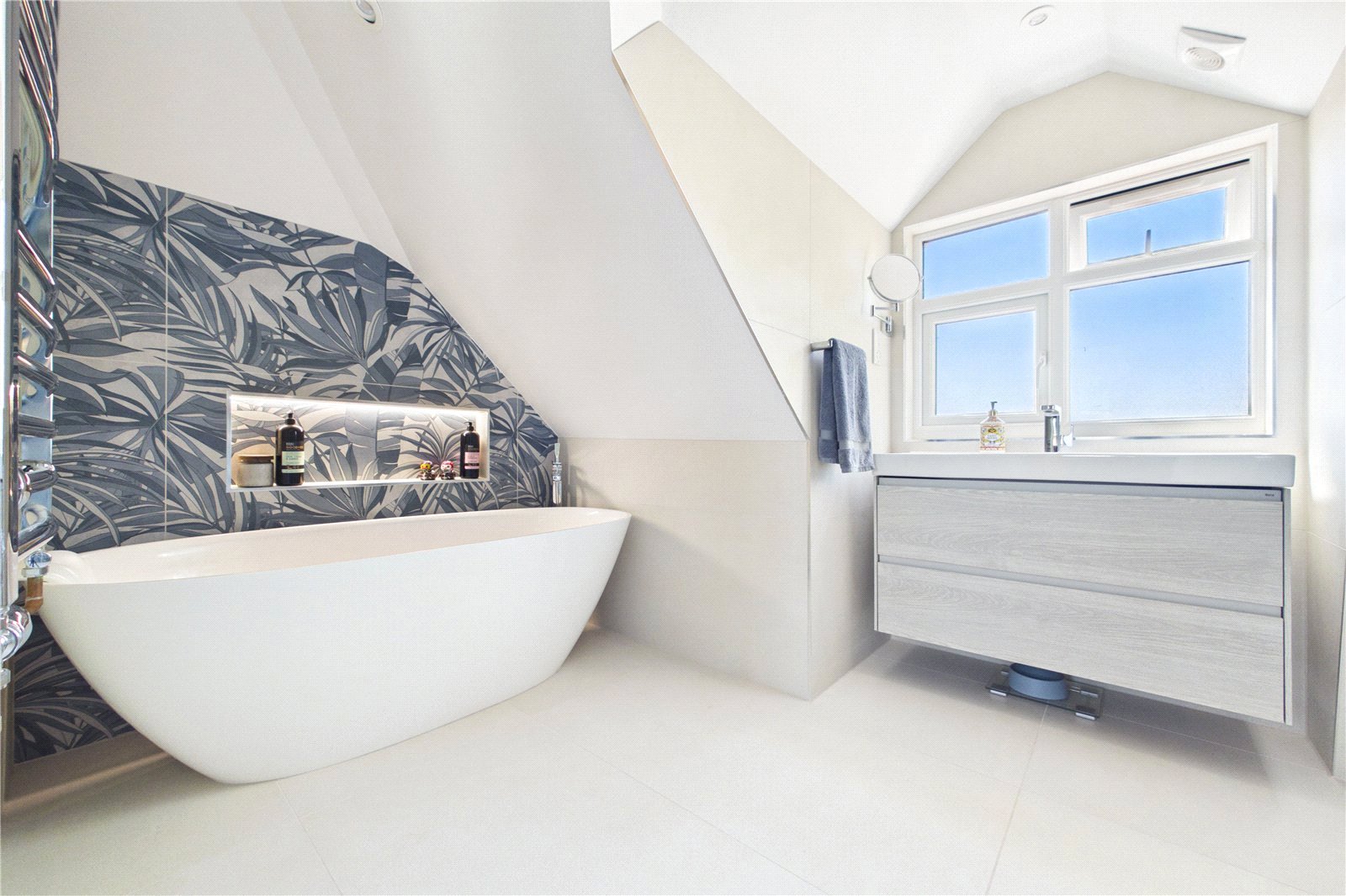 5 bedroom House for sale in Tilehurst, Reading, Berkshire