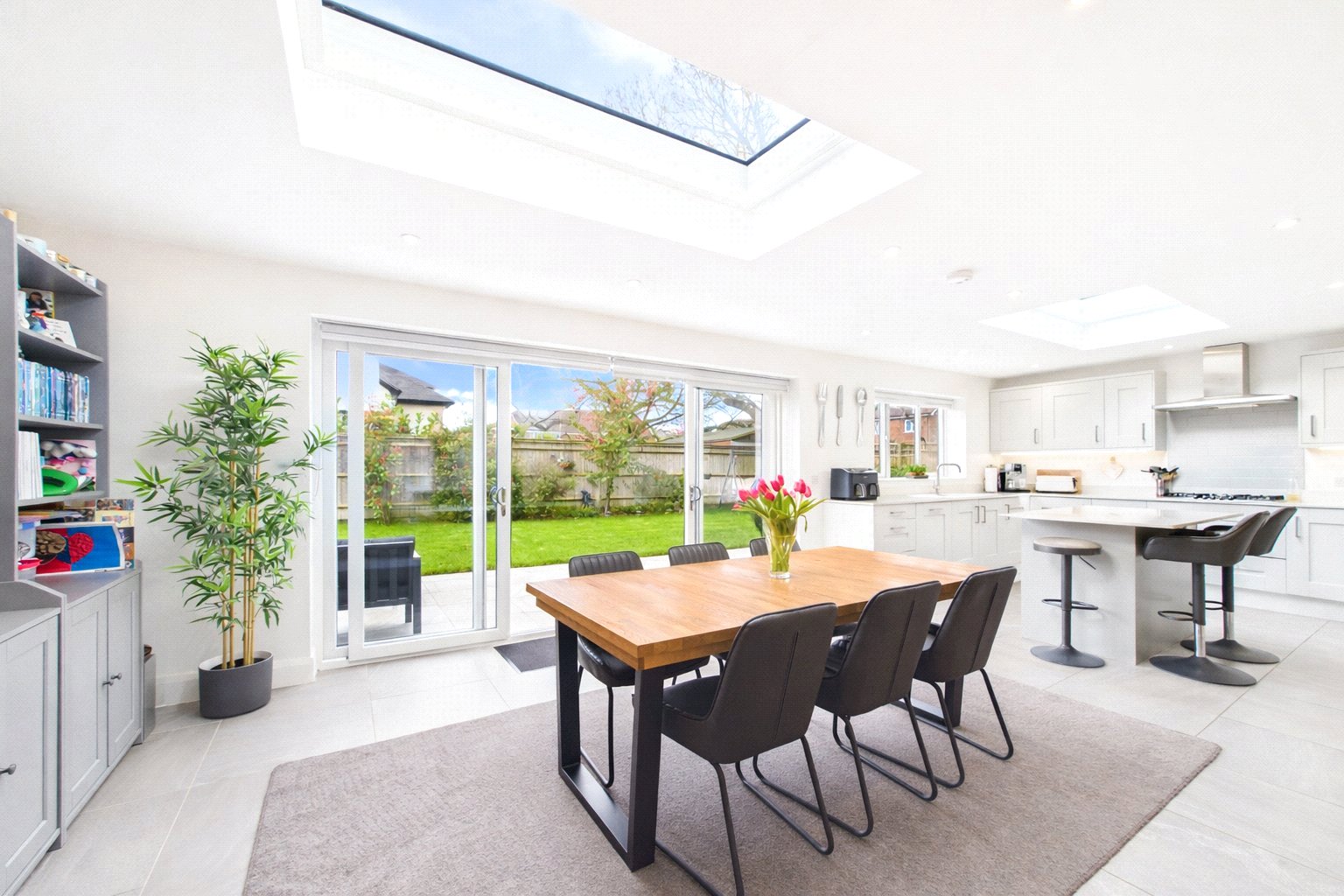 5 bedroom House for sale in Tilehurst, Reading, Berkshire