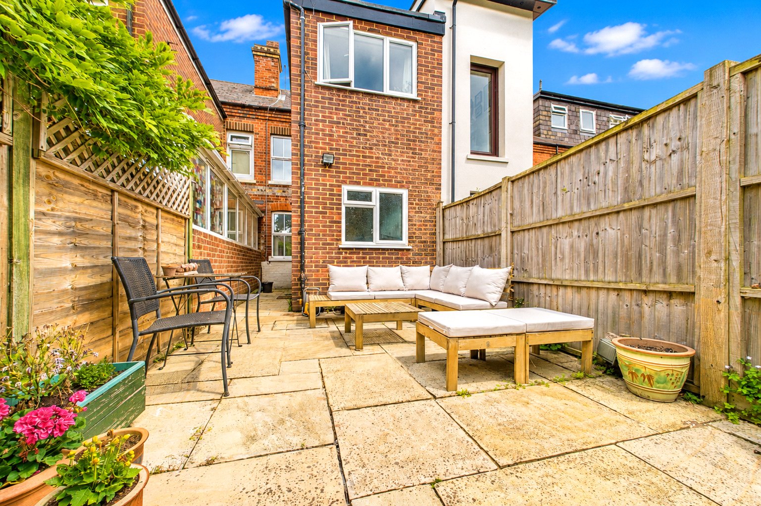 3 bedroom House for sale in Tilehurst, Reading, Berkshire