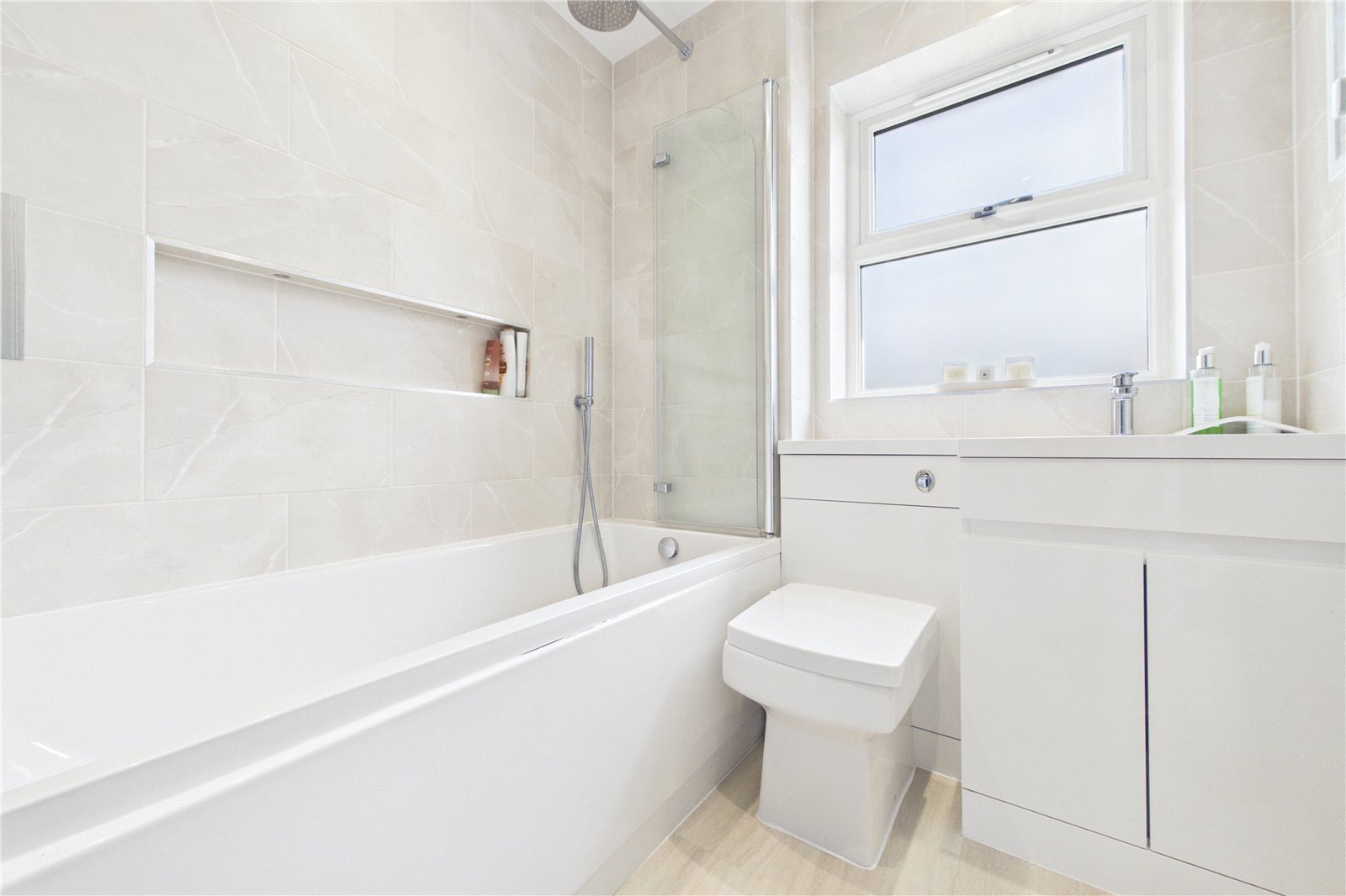 3 bedroom House for sale in Purley on Thames, Reading, Berkshire