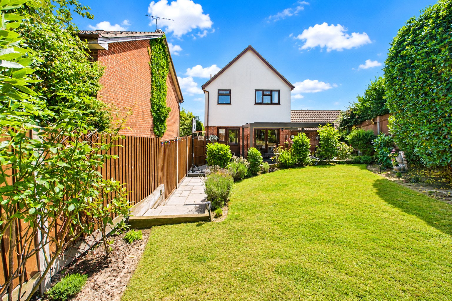 3 bedroom House for sale in Tilehurst, Reading, Berkshire