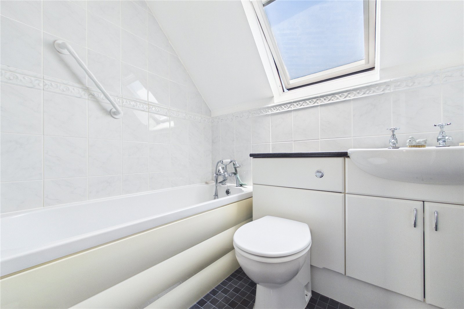 3 bedroom House for sale in Tilehurst, Reading, Berkshire