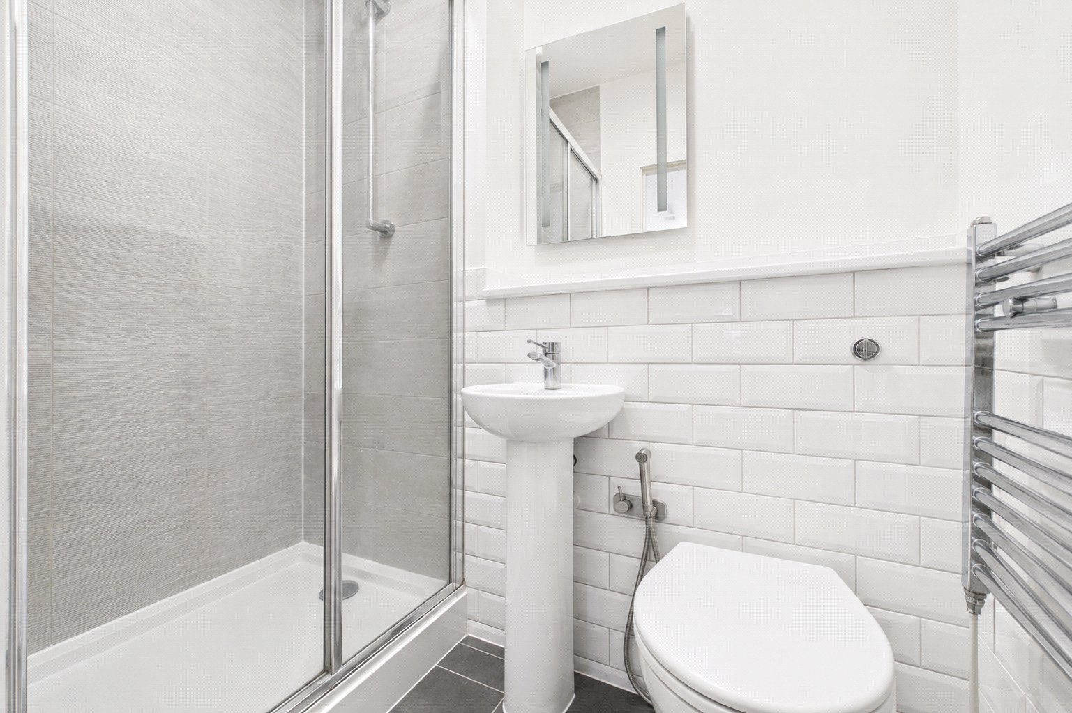2 bedroom Flat for sale in Tilehurst, Reading, Berkshire