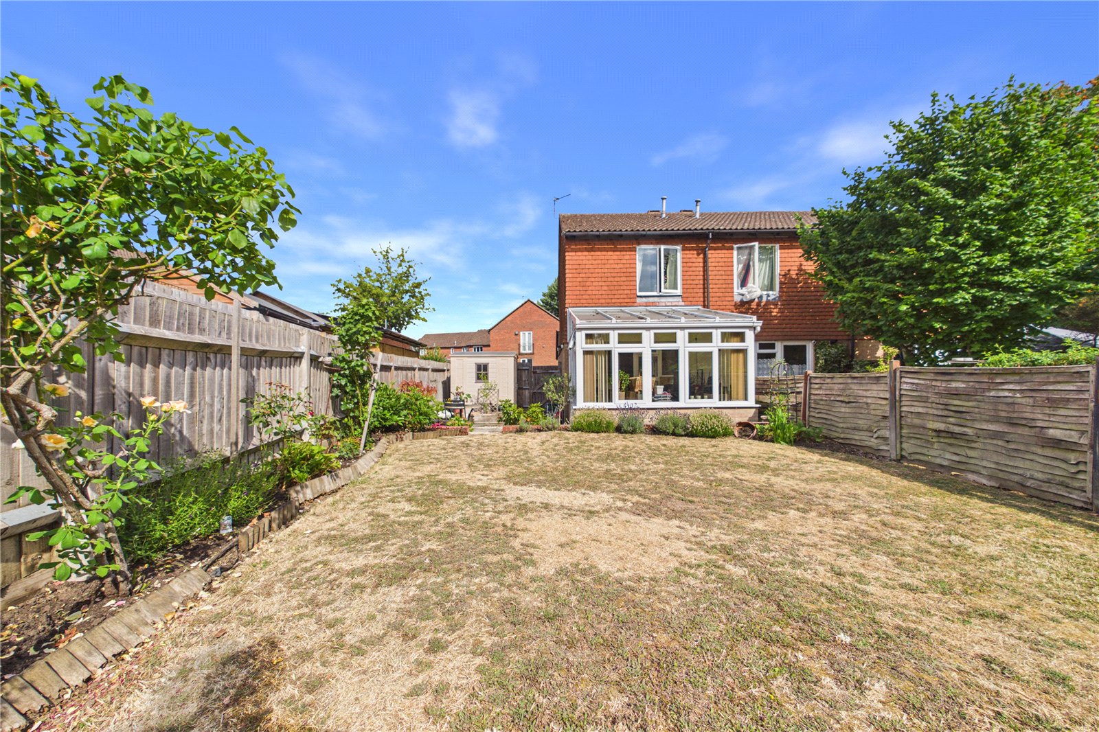 2 bedroom House for sale in Calcot, Reading, Berkshire