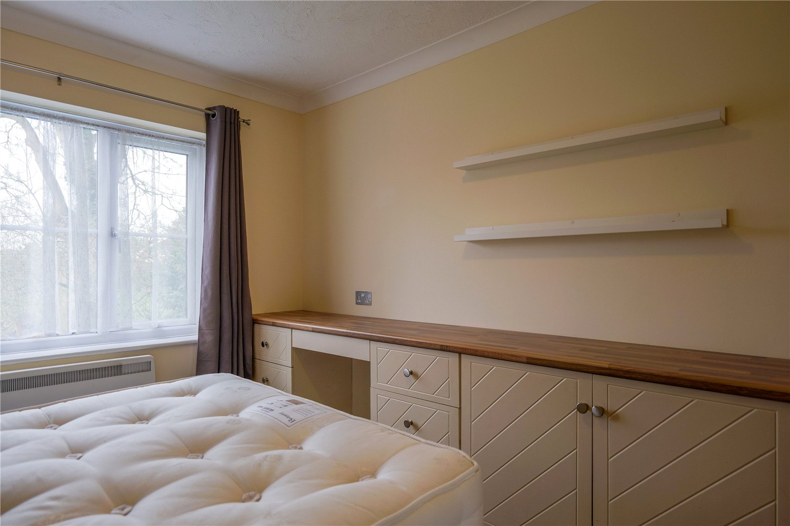 2 bedroom Flat to let in Ruscombe, Twyford, Reading