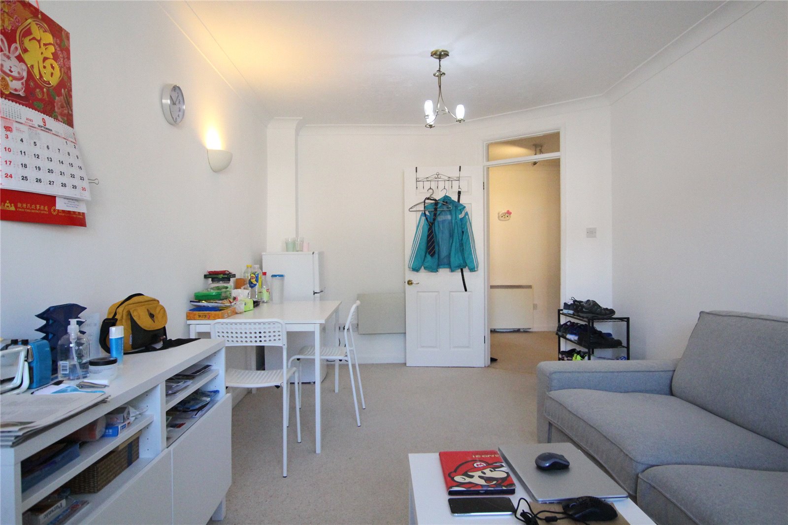 2 bedroom Flat to let in Polehampton Close, Twyford, Berkshire
