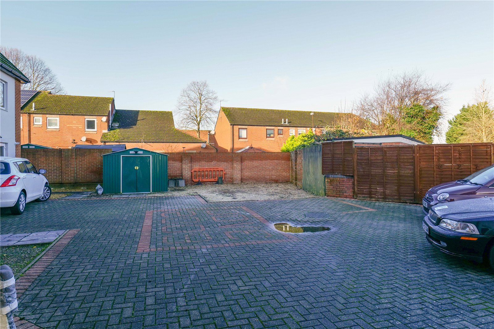 2 bedroom Flat to let in Reading, Berkshire