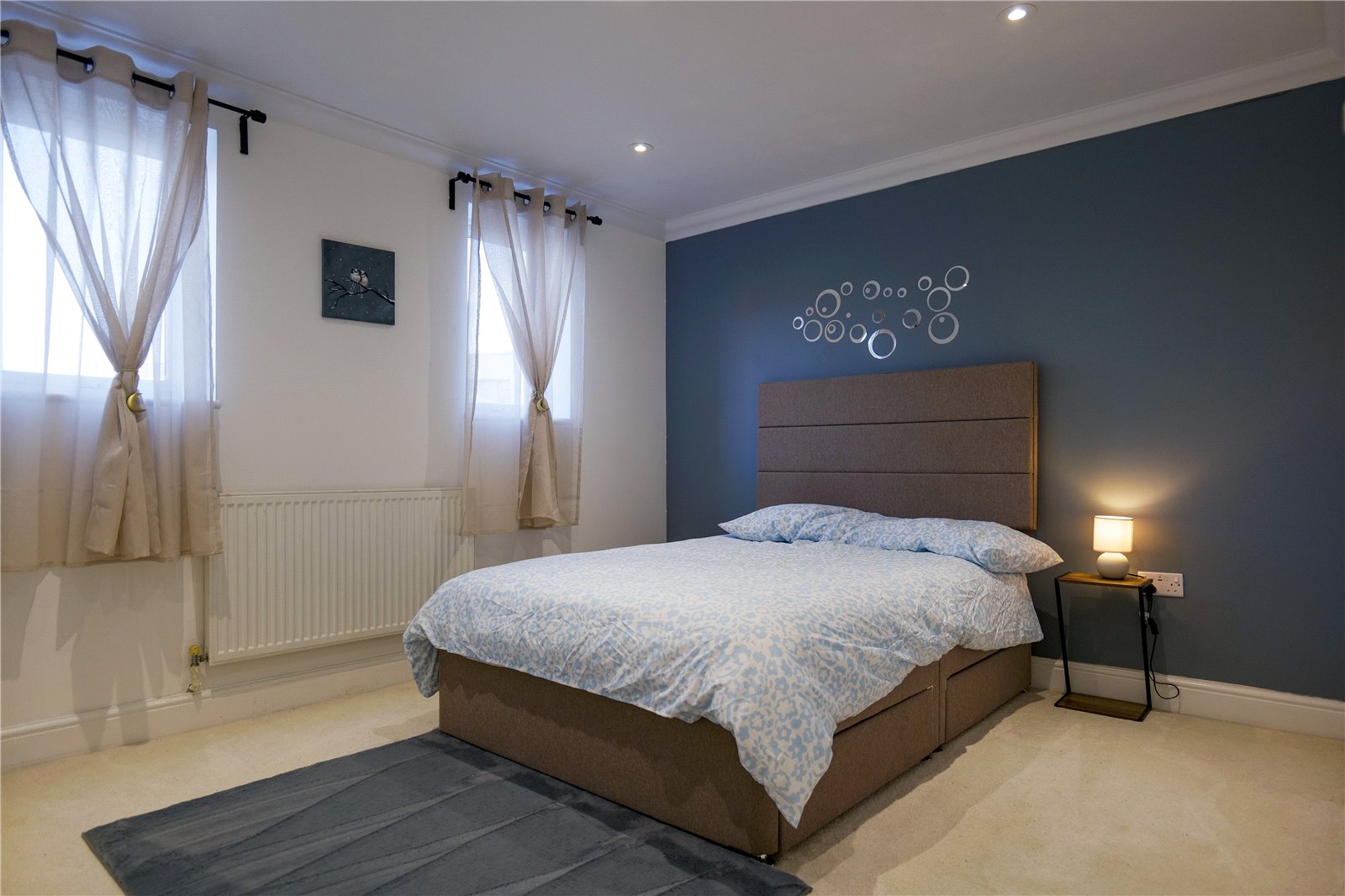 2 bedroom Flat to let in Reading, Berkshire