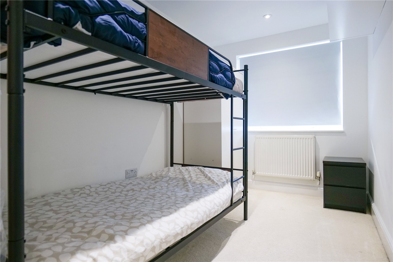 2 bedroom Flat to let in Reading, Berkshire