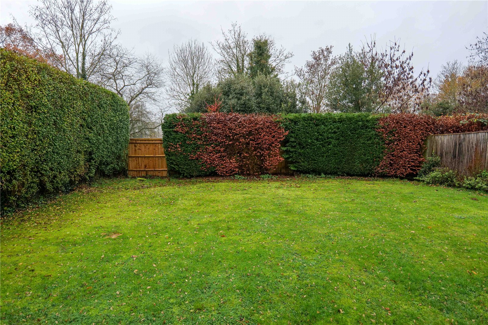 4 bedroom House to let in Twyford, Berkshire