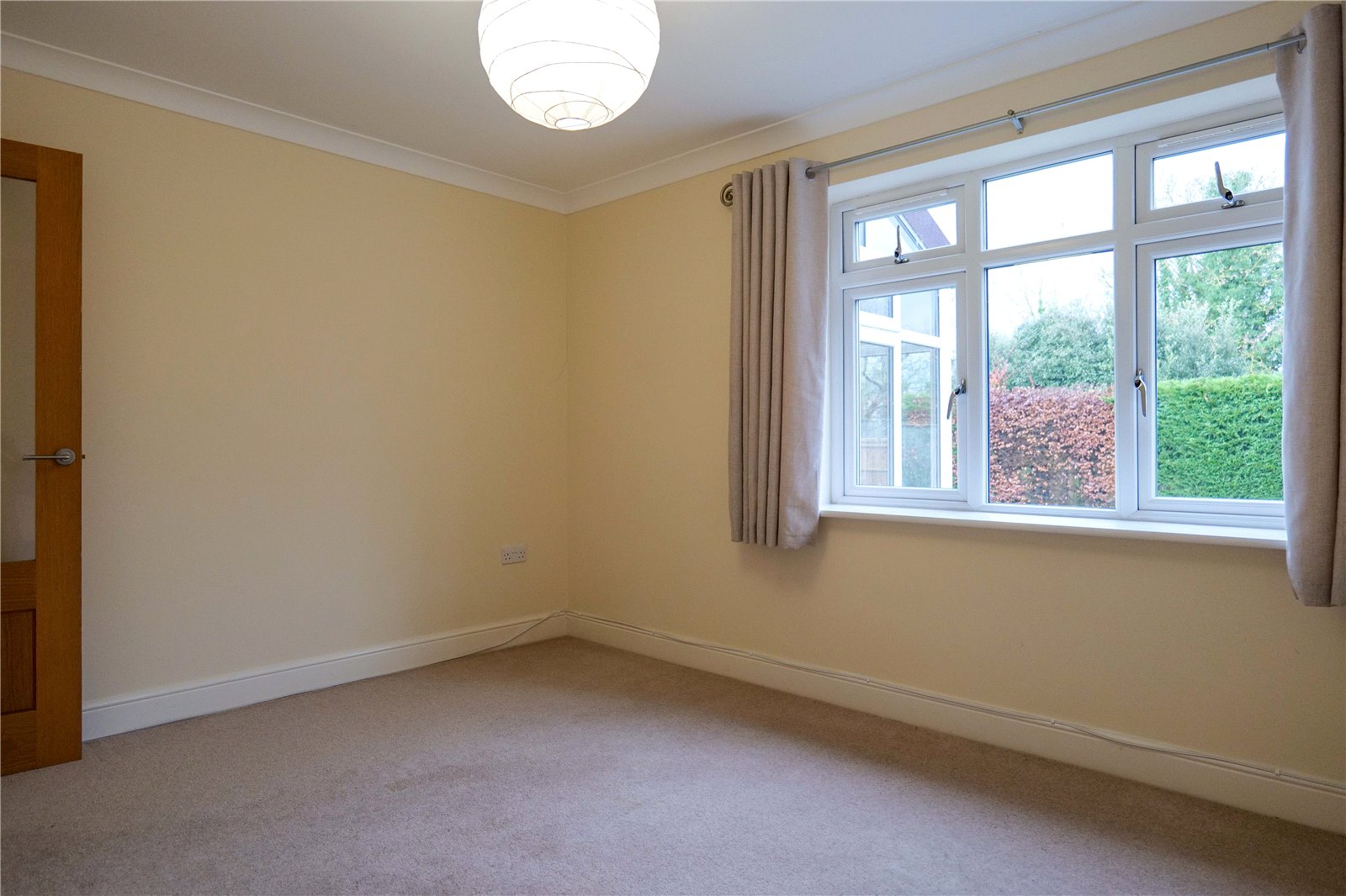 4 bedroom House to let in Twyford, Berkshire