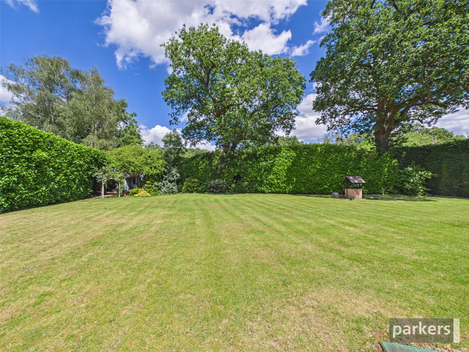 6 bedroom House for sale in Hurst, Reading, Berkshire