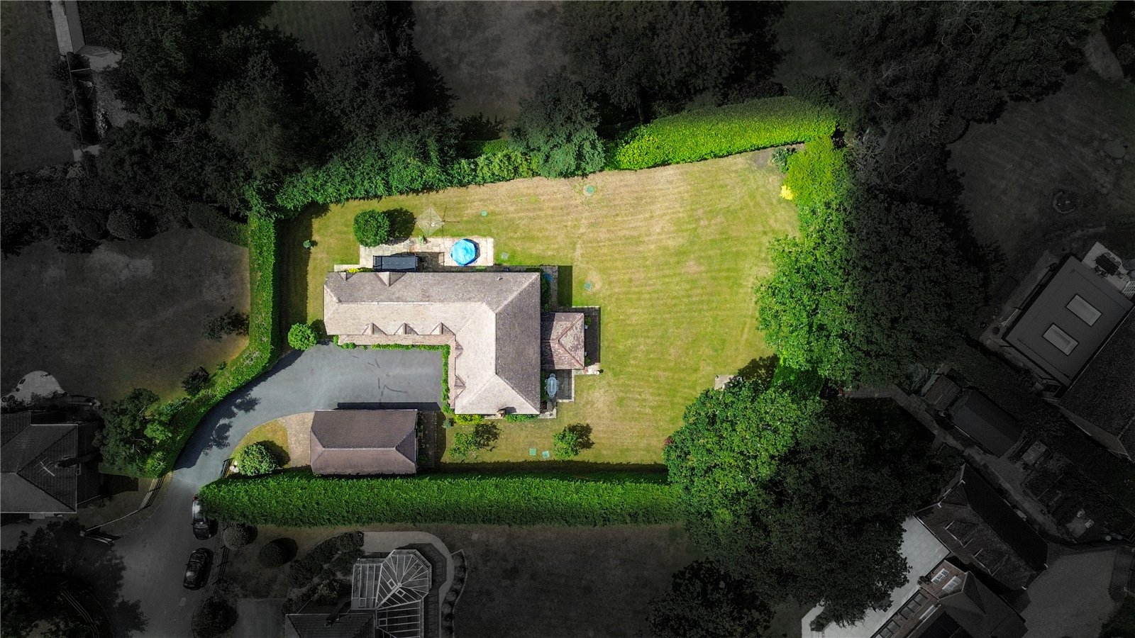 6 bedroom House for sale in Hurst, Reading, Berkshire