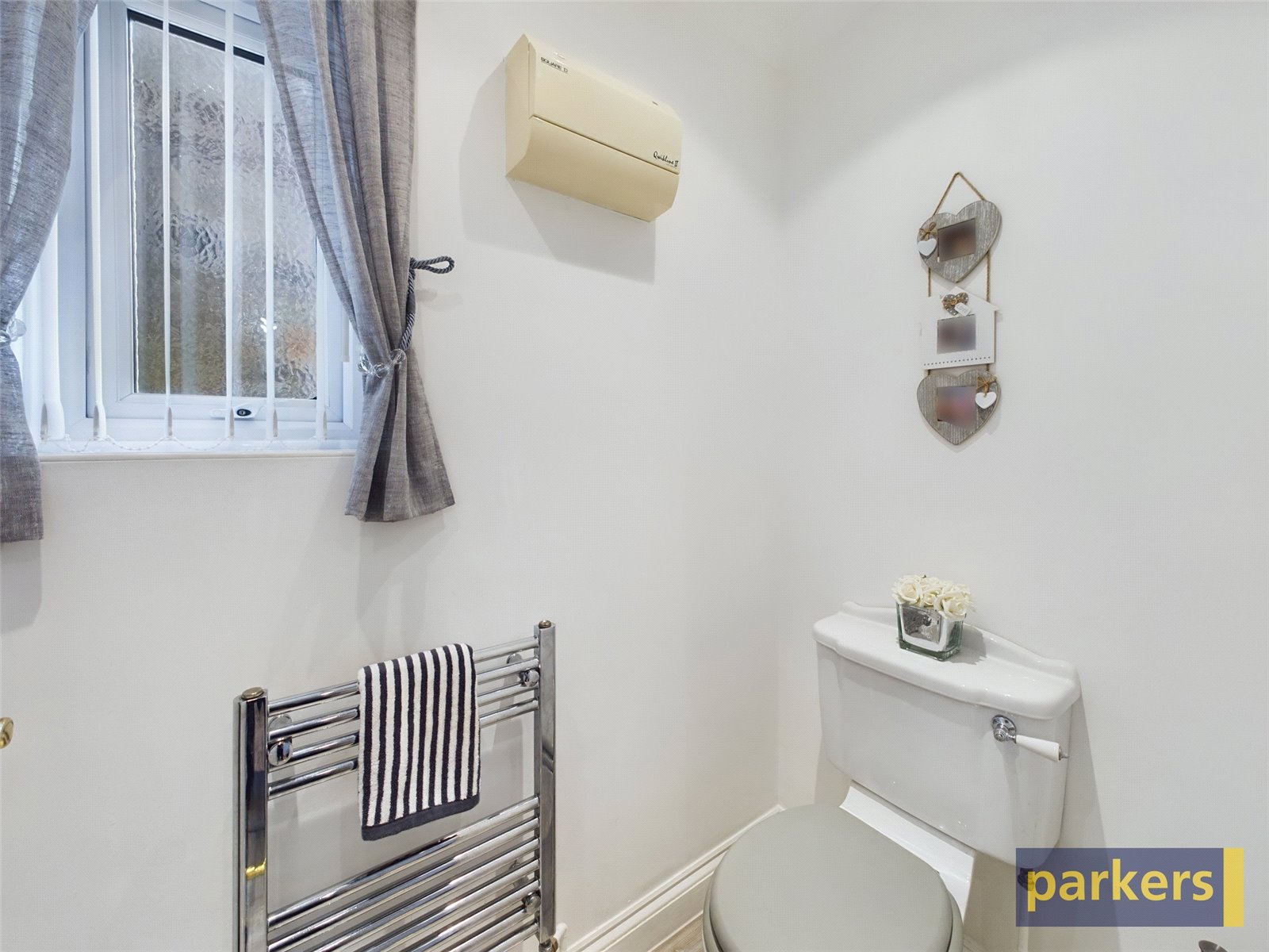 3 bedroom House for sale in Bath Road, Hare Hatch, Reading