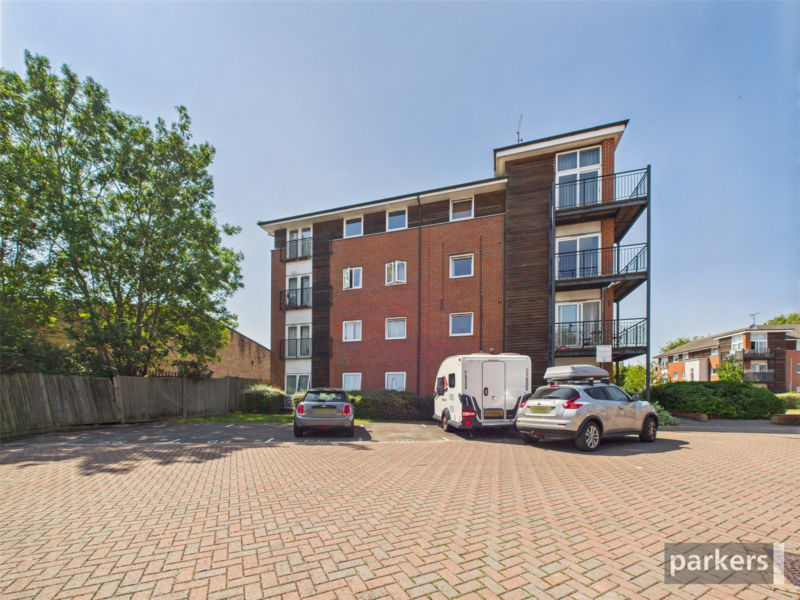 1 bedroom Flat for sale in Caversham, Reading, Berkshire