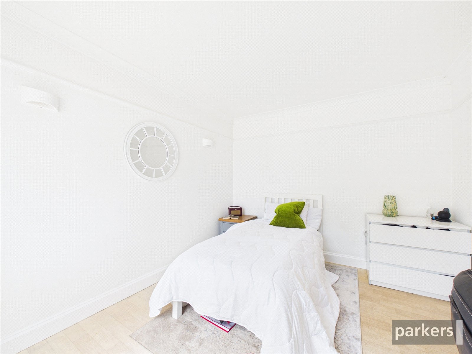 5 bedroom House for sale in Hurst, Reading, Berkshire
