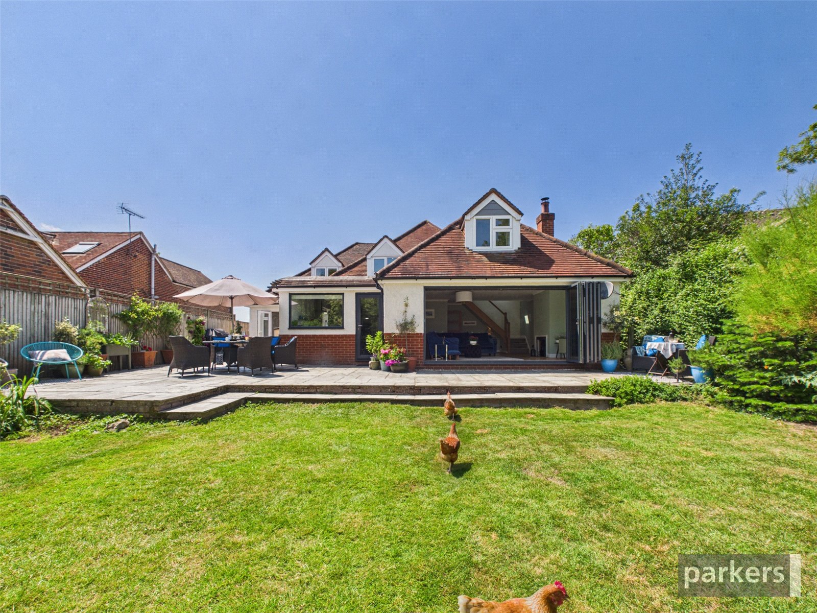 5 bedroom House for sale in Hurst, Reading, Berkshire