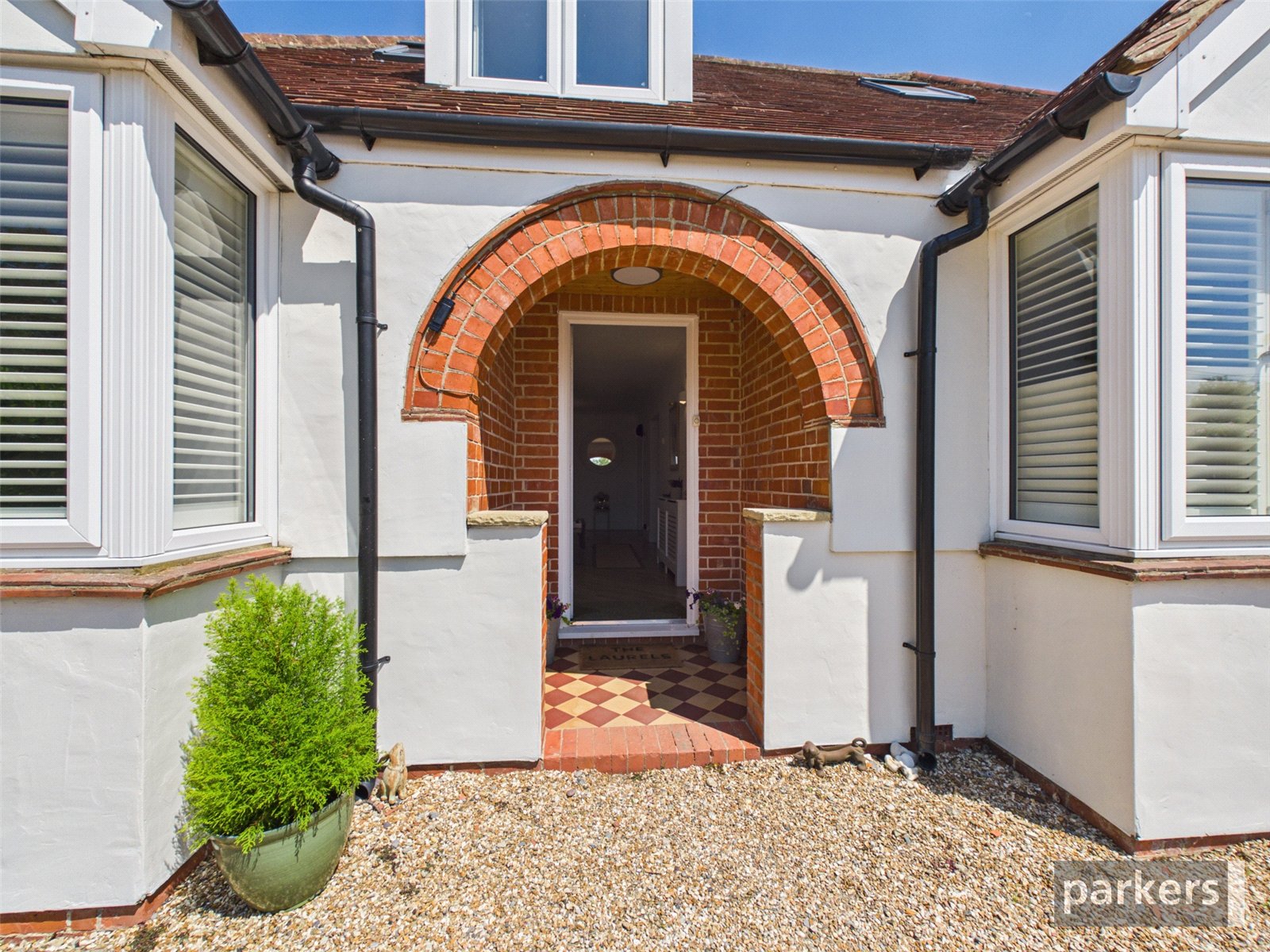 5 bedroom House for sale in Hurst, Reading, Berkshire