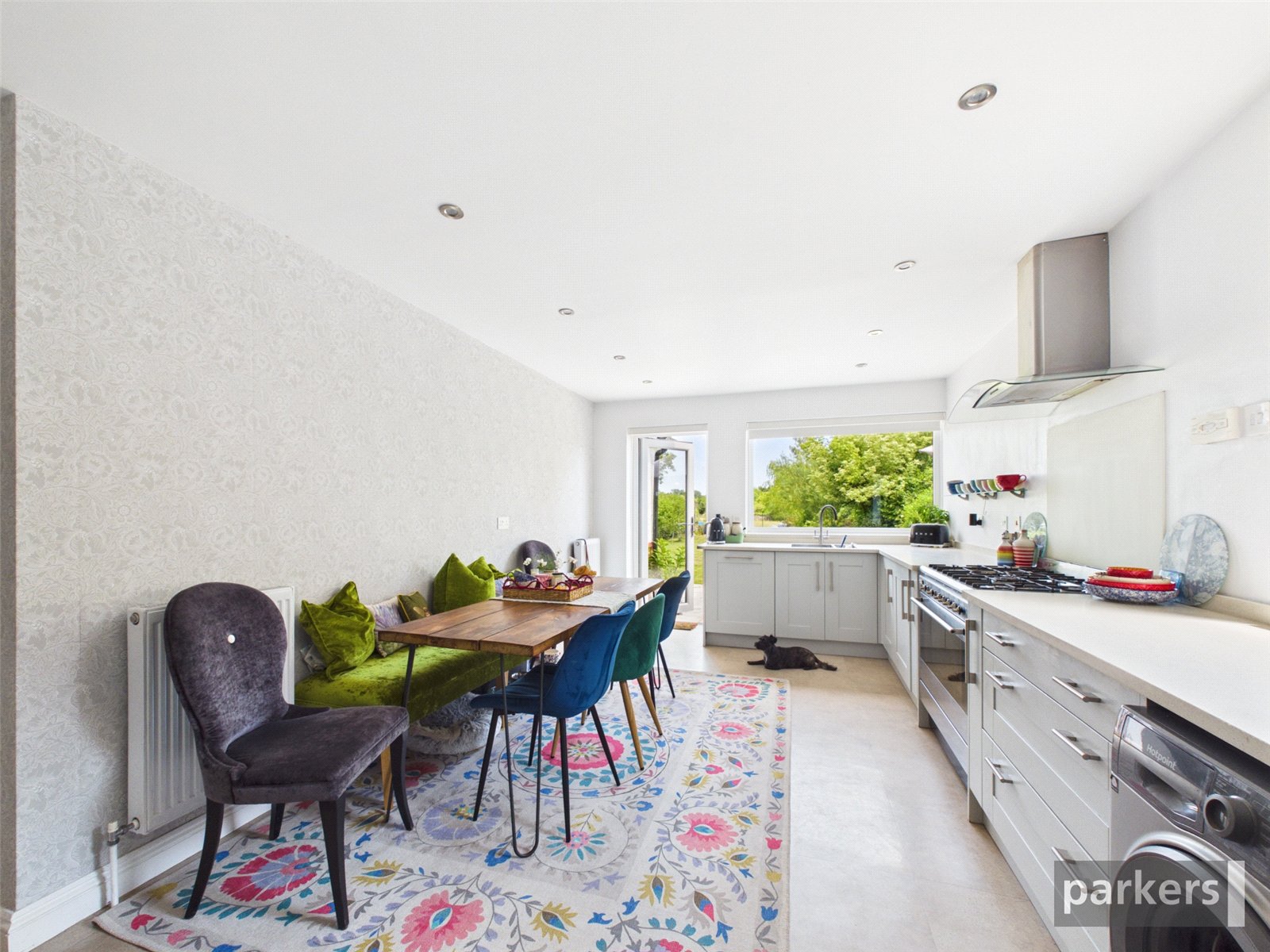 5 bedroom House for sale in Hurst, Reading, Berkshire