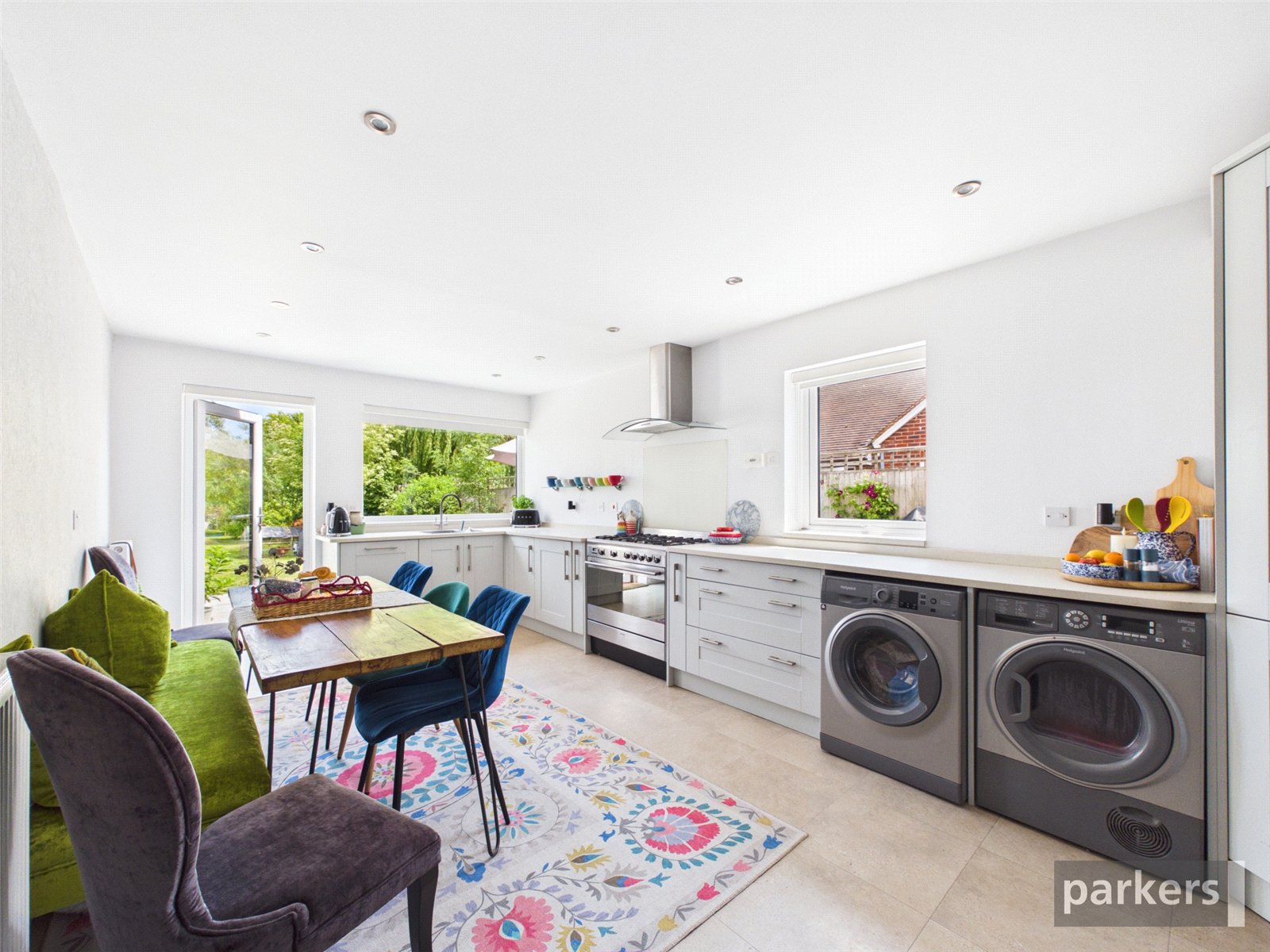 5 bedroom House for sale in Hurst, Reading, Berkshire