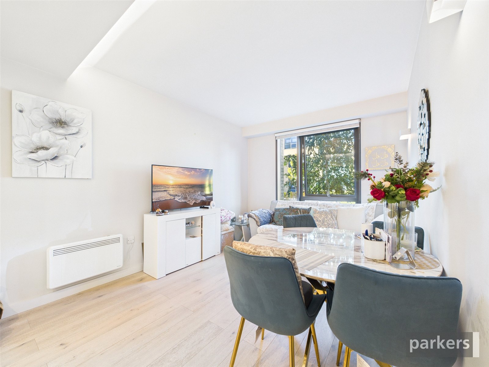 2 bedroom Flat for sale in Bracknell, Berkshire