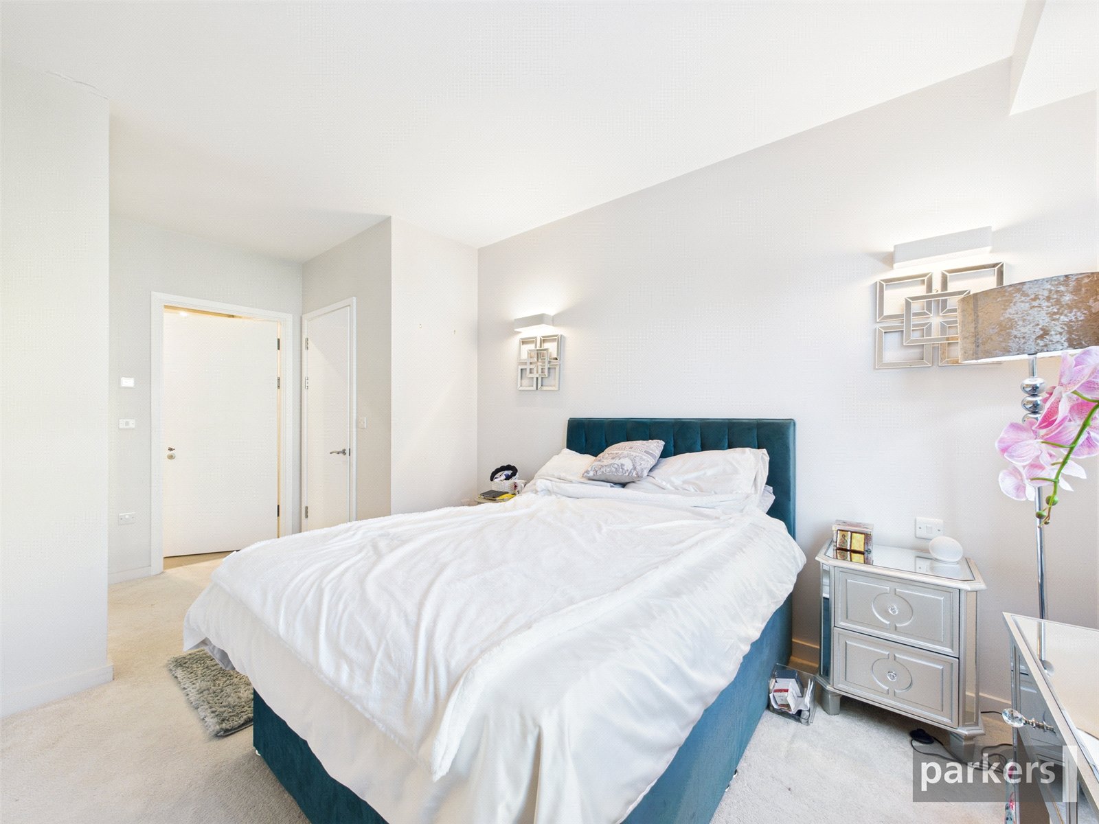 2 bedroom Flat for sale in Bracknell, Berkshire