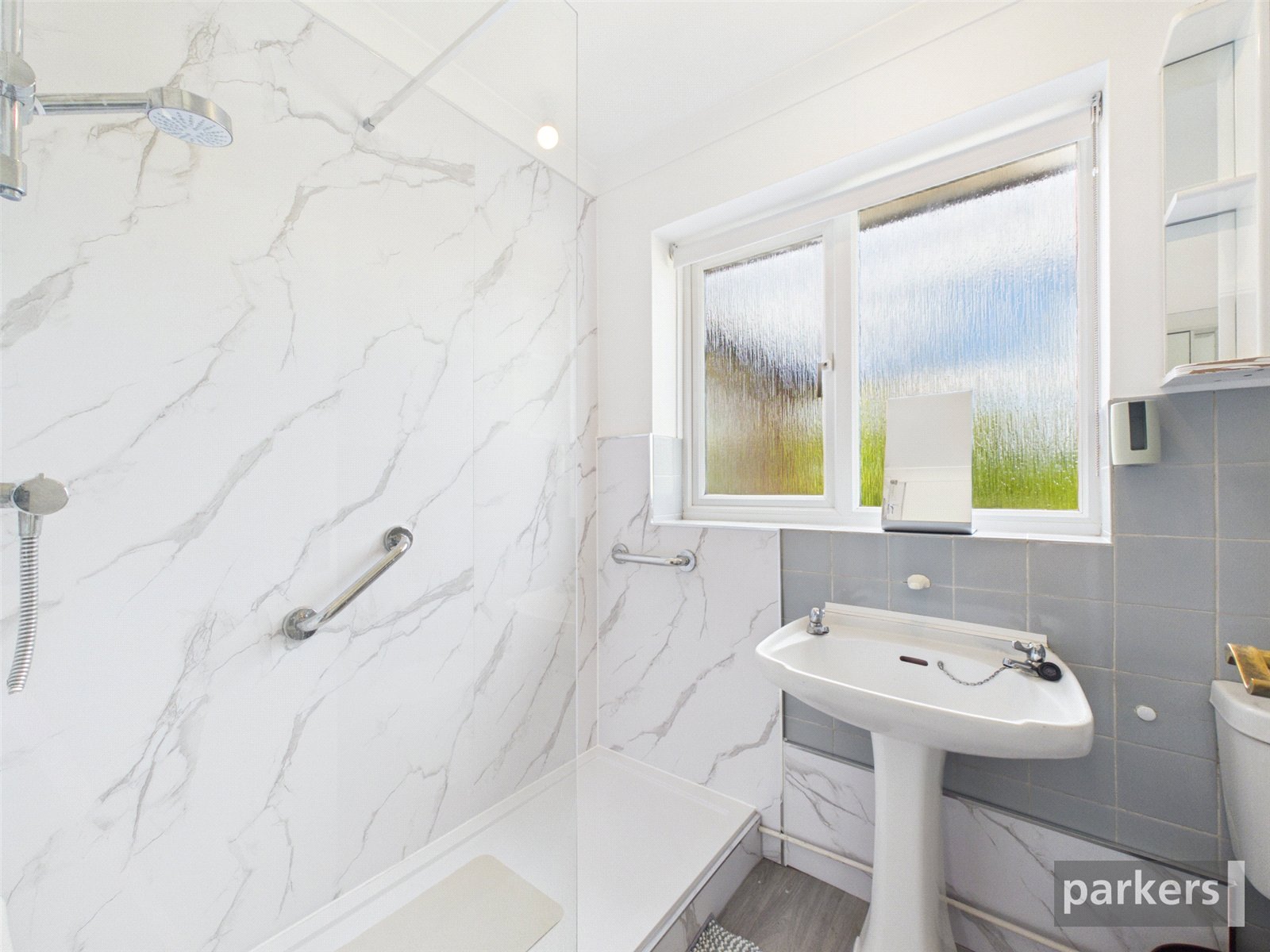 4 bedroom House for sale in Charvil, Reading, Berkshire