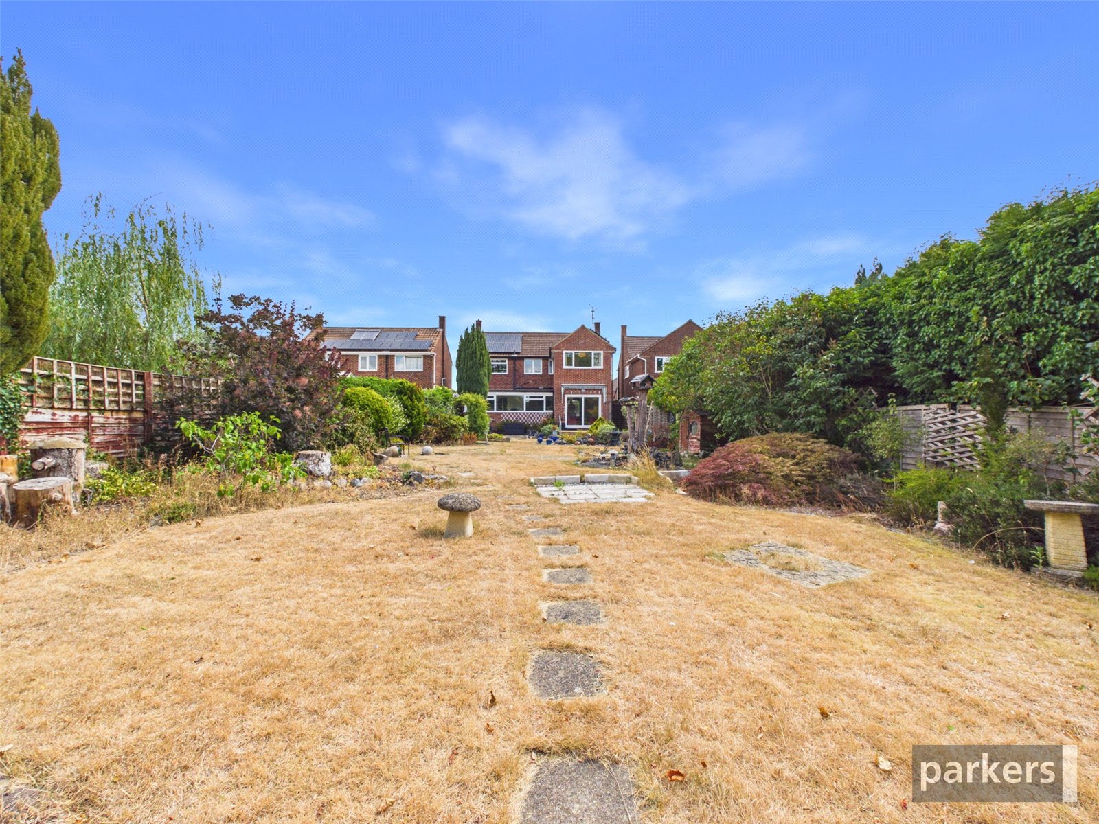 4 bedroom House for sale in Charvil, Reading, Berkshire