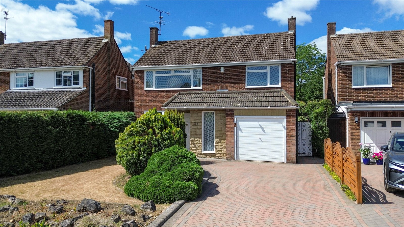 4 bedroom House for sale in Charvil, Reading, Berkshire