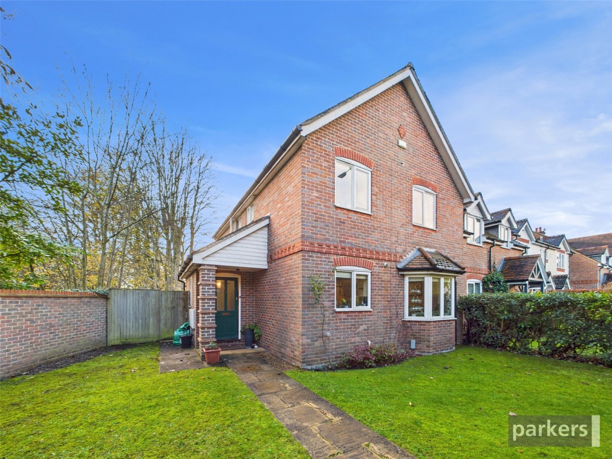 Bath Road, Hare Hatch, Reading