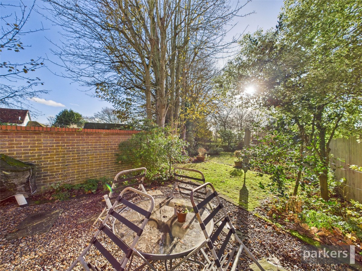 Bath Road, Hare Hatch, Reading