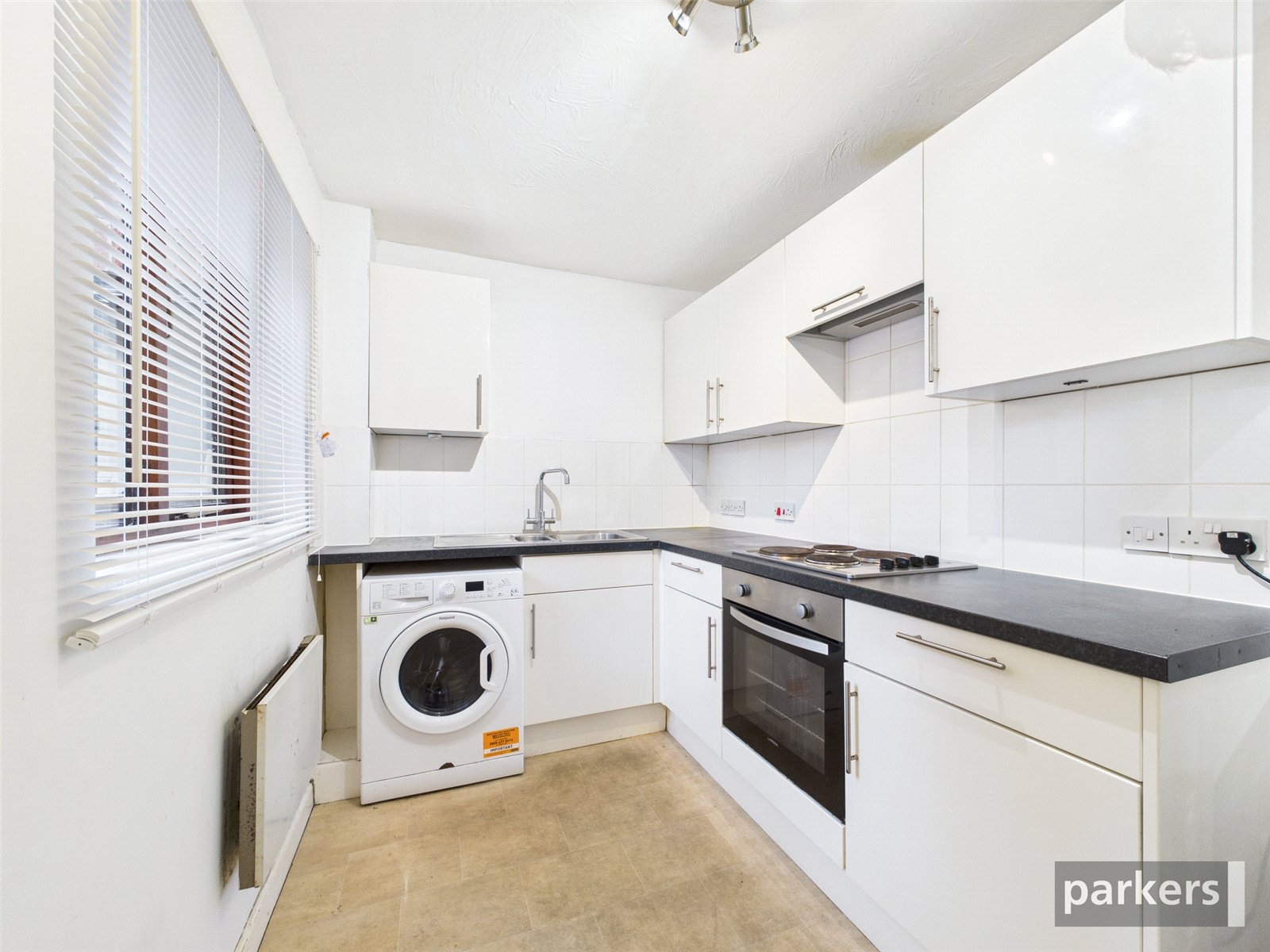 1 bedroom Flat for sale in Twyford, Reading, Berkshire