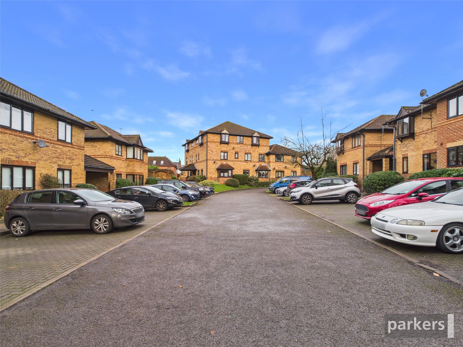 1 bedroom Flat for sale in Twyford, Reading, Berkshire