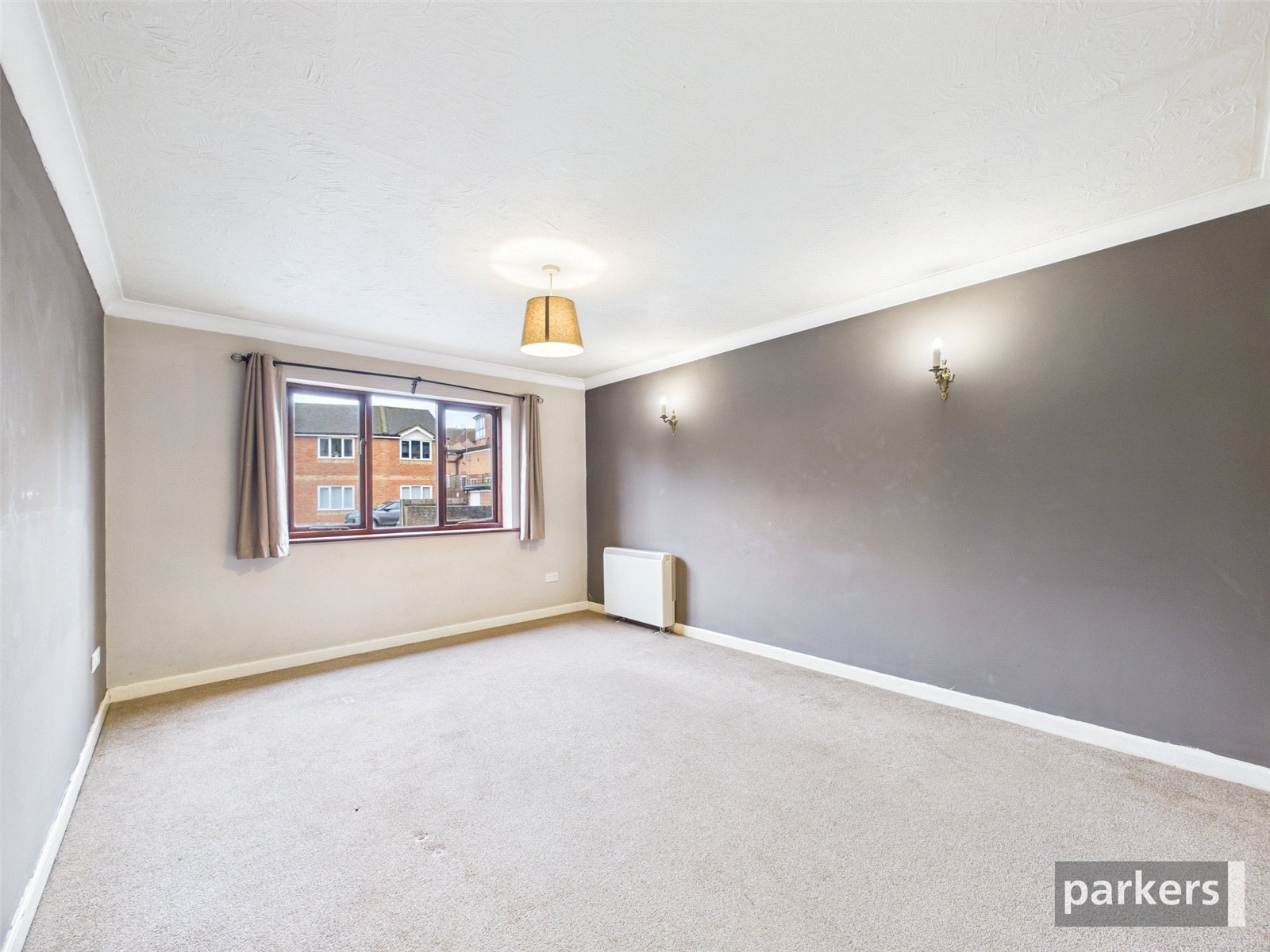 1 bedroom Flat for sale in Twyford, Reading, Berkshire