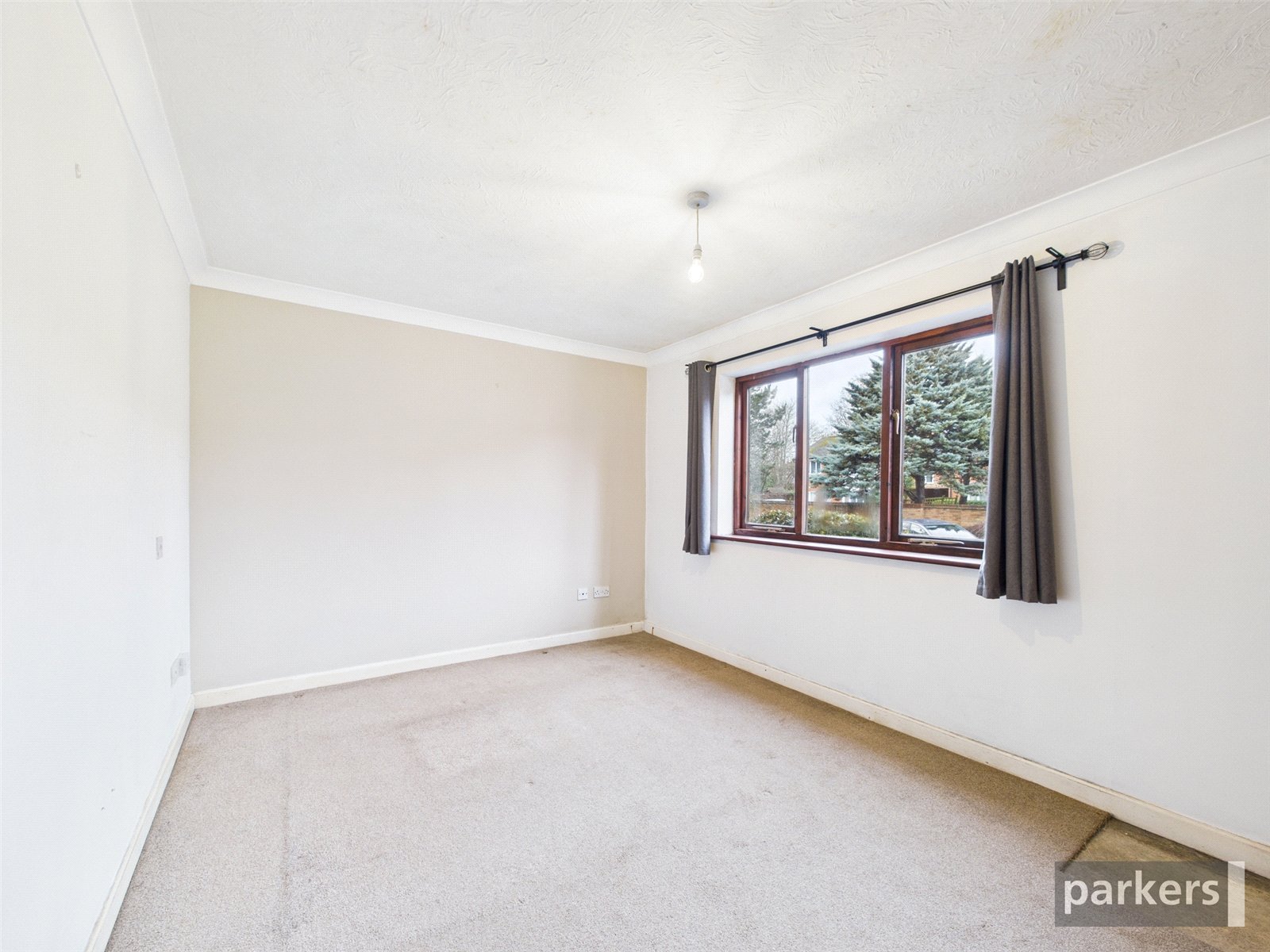 1 bedroom Flat for sale in Twyford, Reading, Berkshire