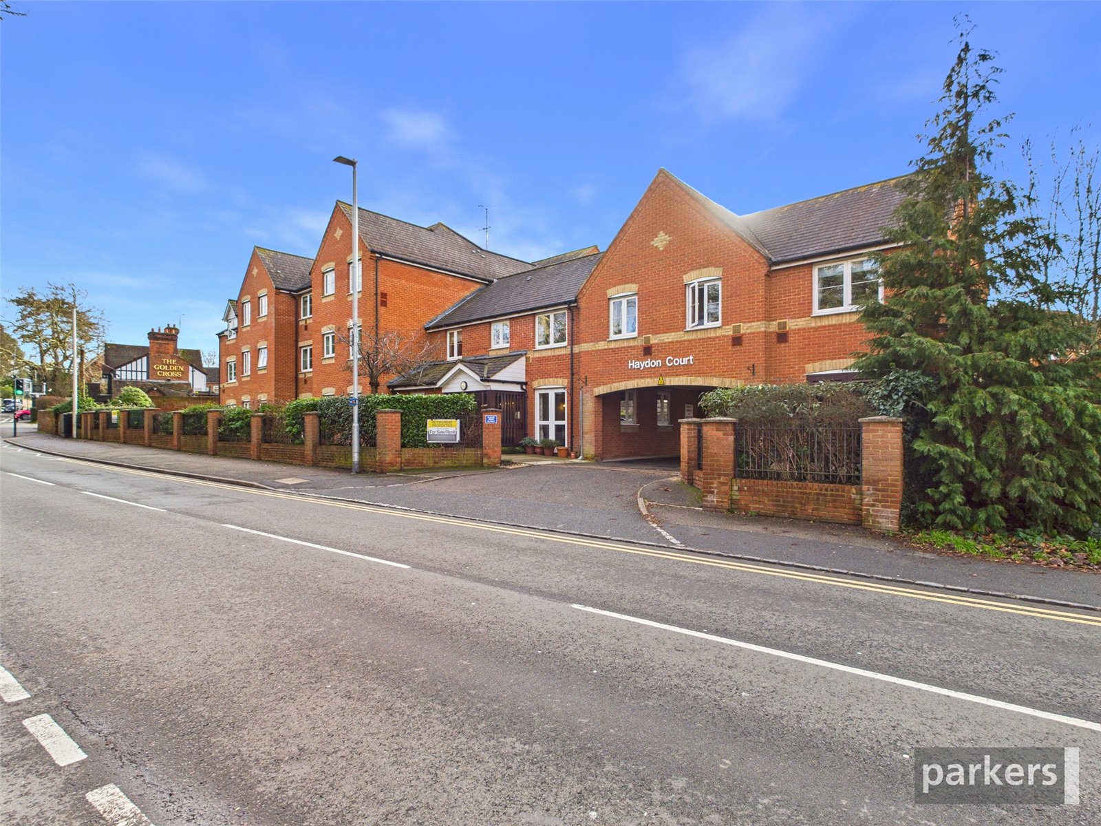 1 bedroom Flat for sale in Twyford, Reading, Berkshire
